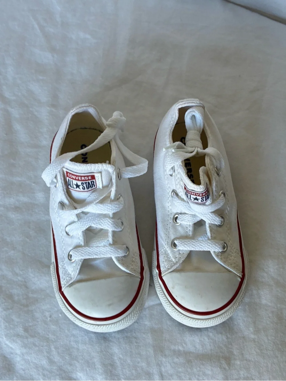Converse good preowned